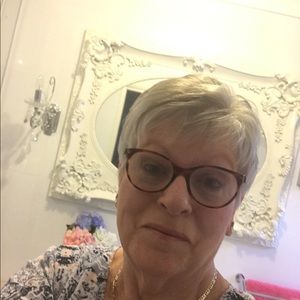 Meet your Posher, Kerrie